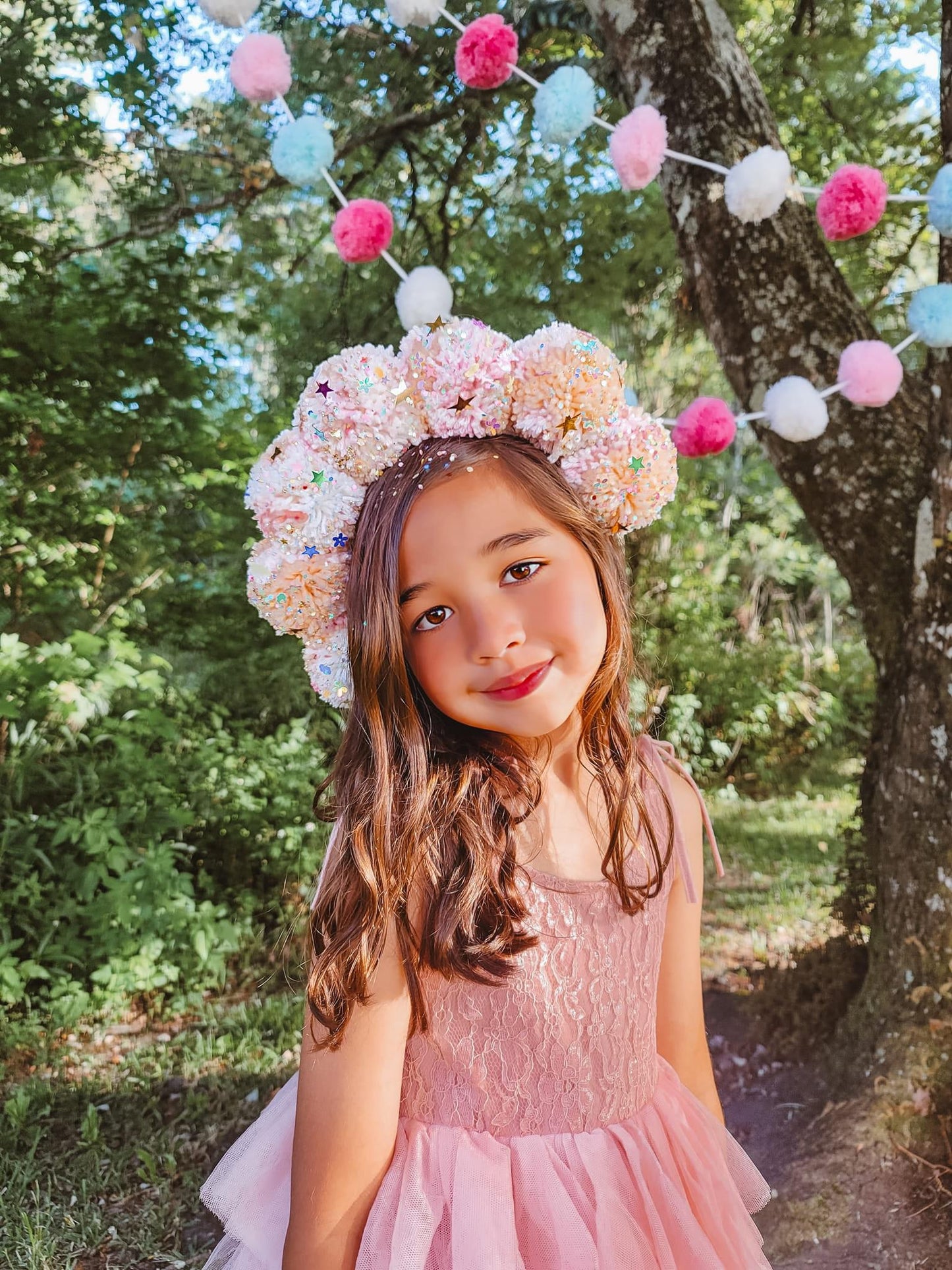 Pompom Glitter Halo