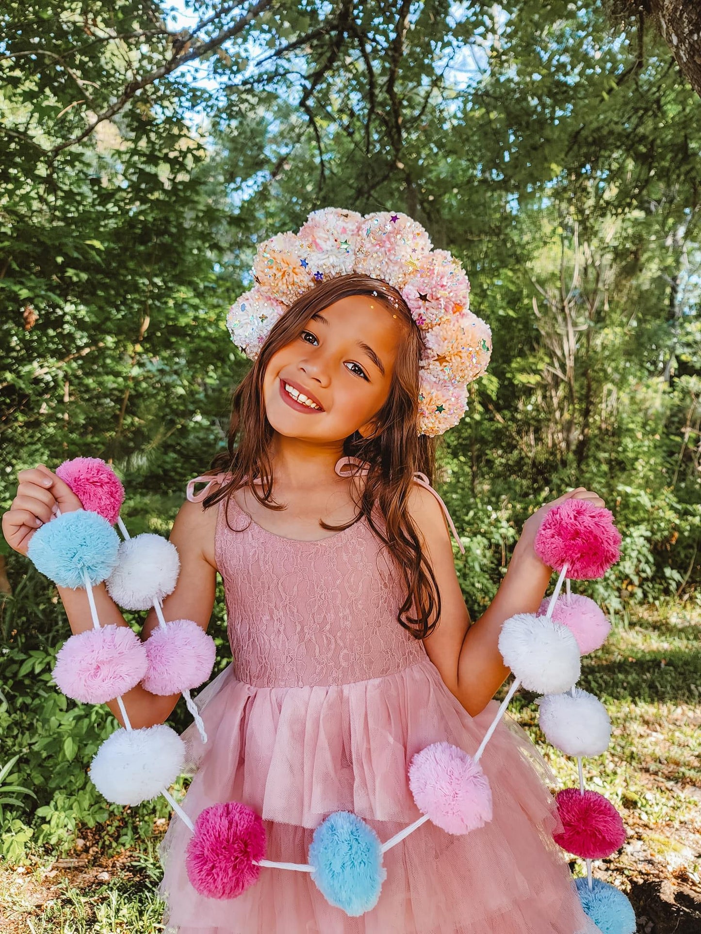 Pompom Glitter Halo