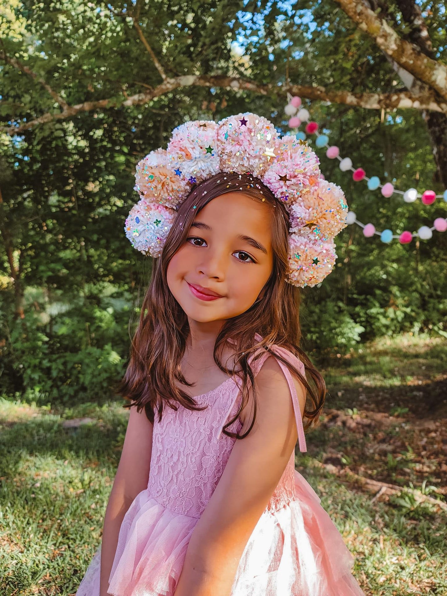 Pompom Glitter Halo