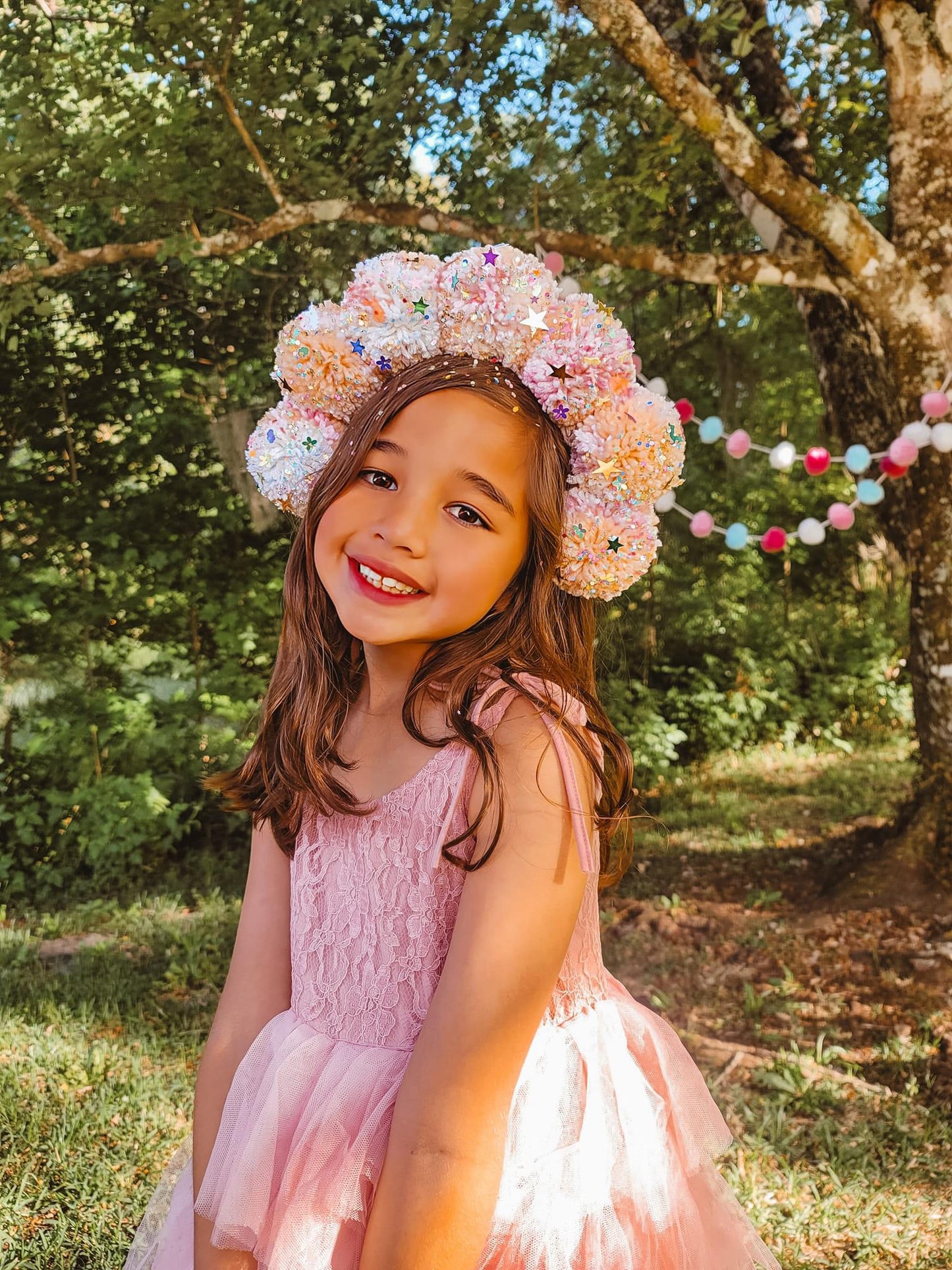 Pompom Glitter Halo