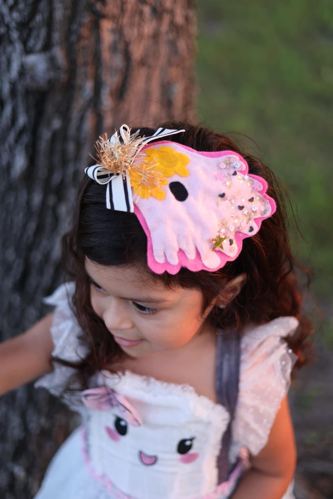 Friendly Ghost Fascinator