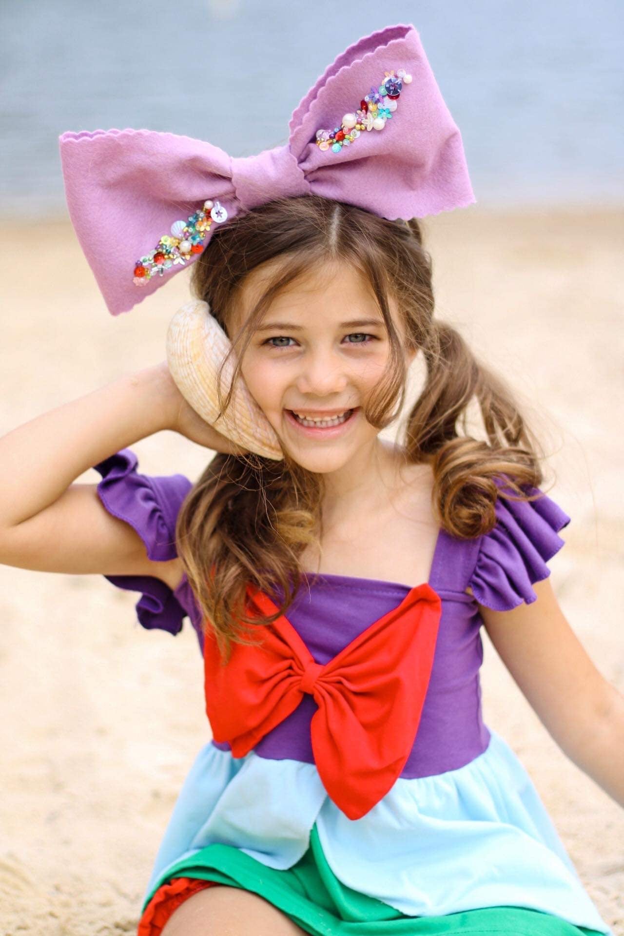 Oversize Scalloped Mermaid Bow Fascinator