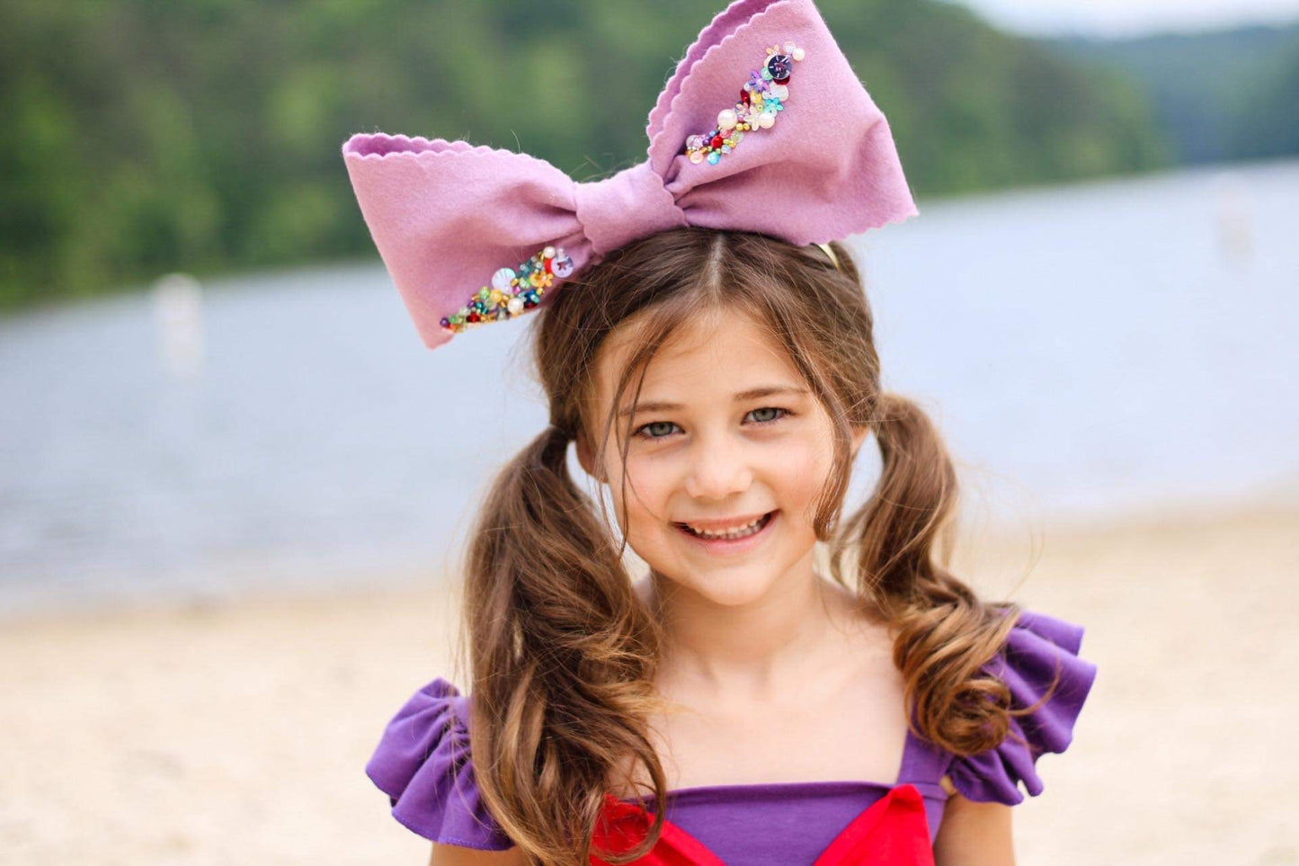 Oversize Scalloped Mermaid Bow Fascinator