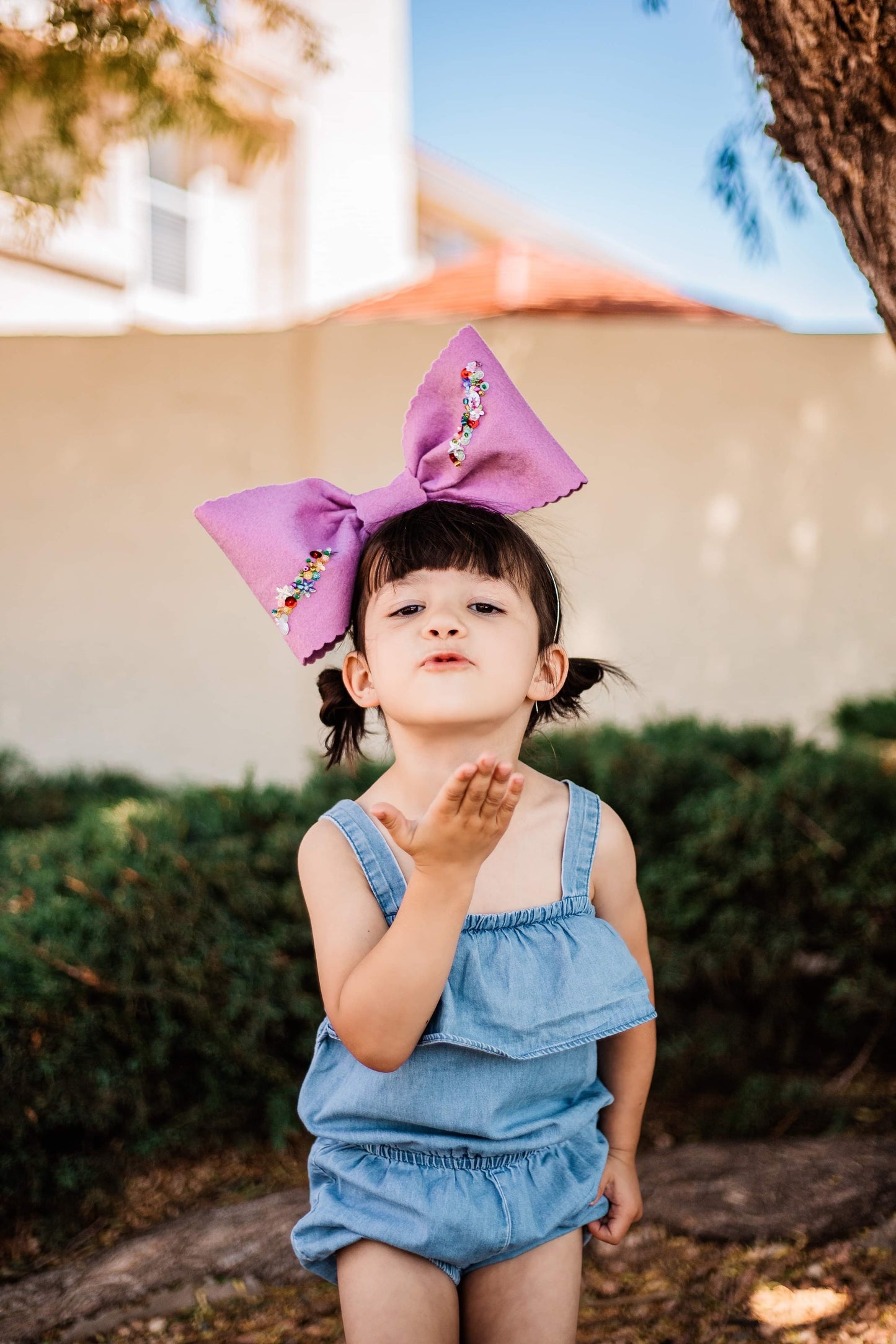 Oversize Scalloped Mermaid Bow Fascinator