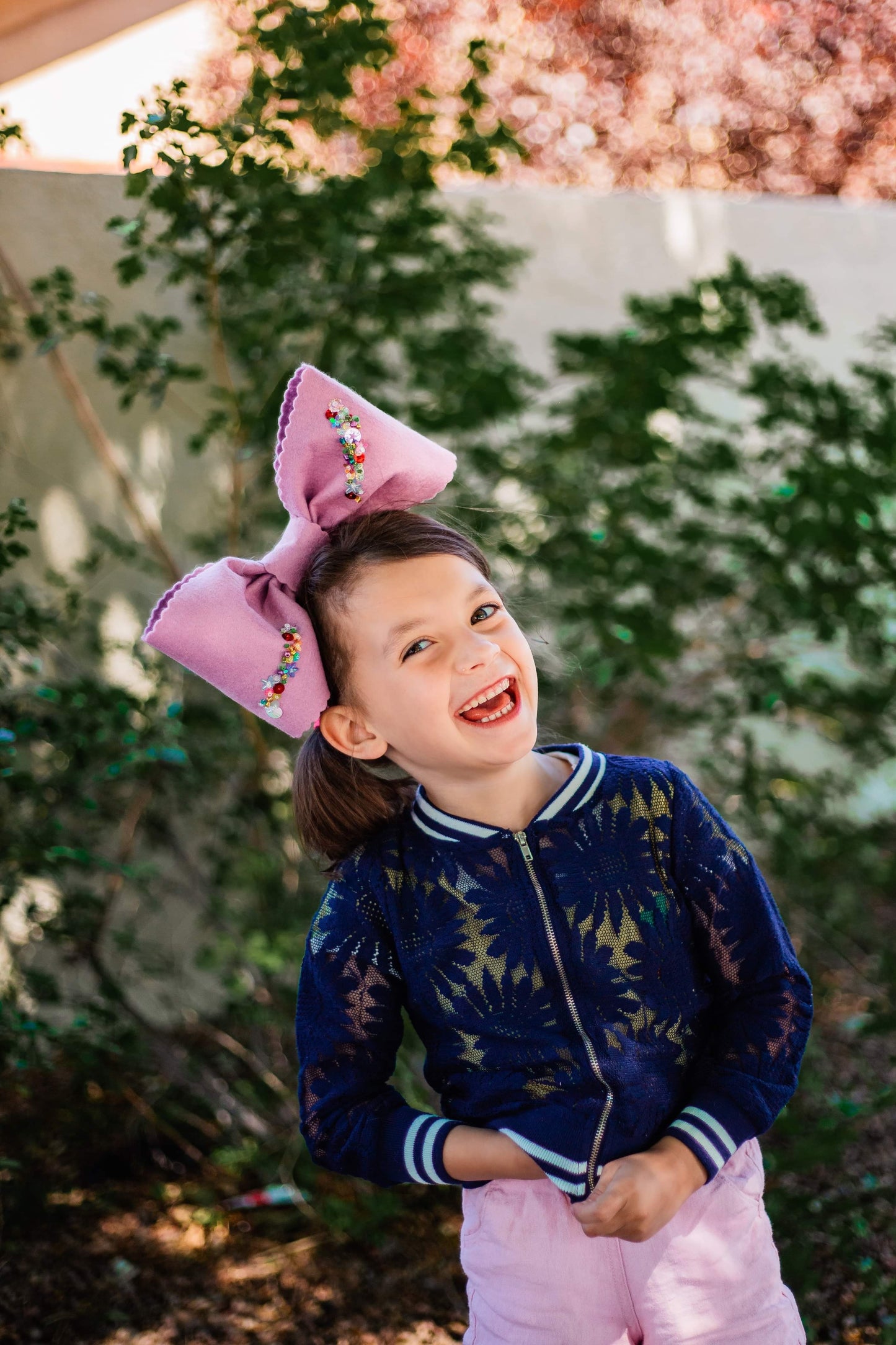 Oversize Scalloped Mermaid Bow Fascinator