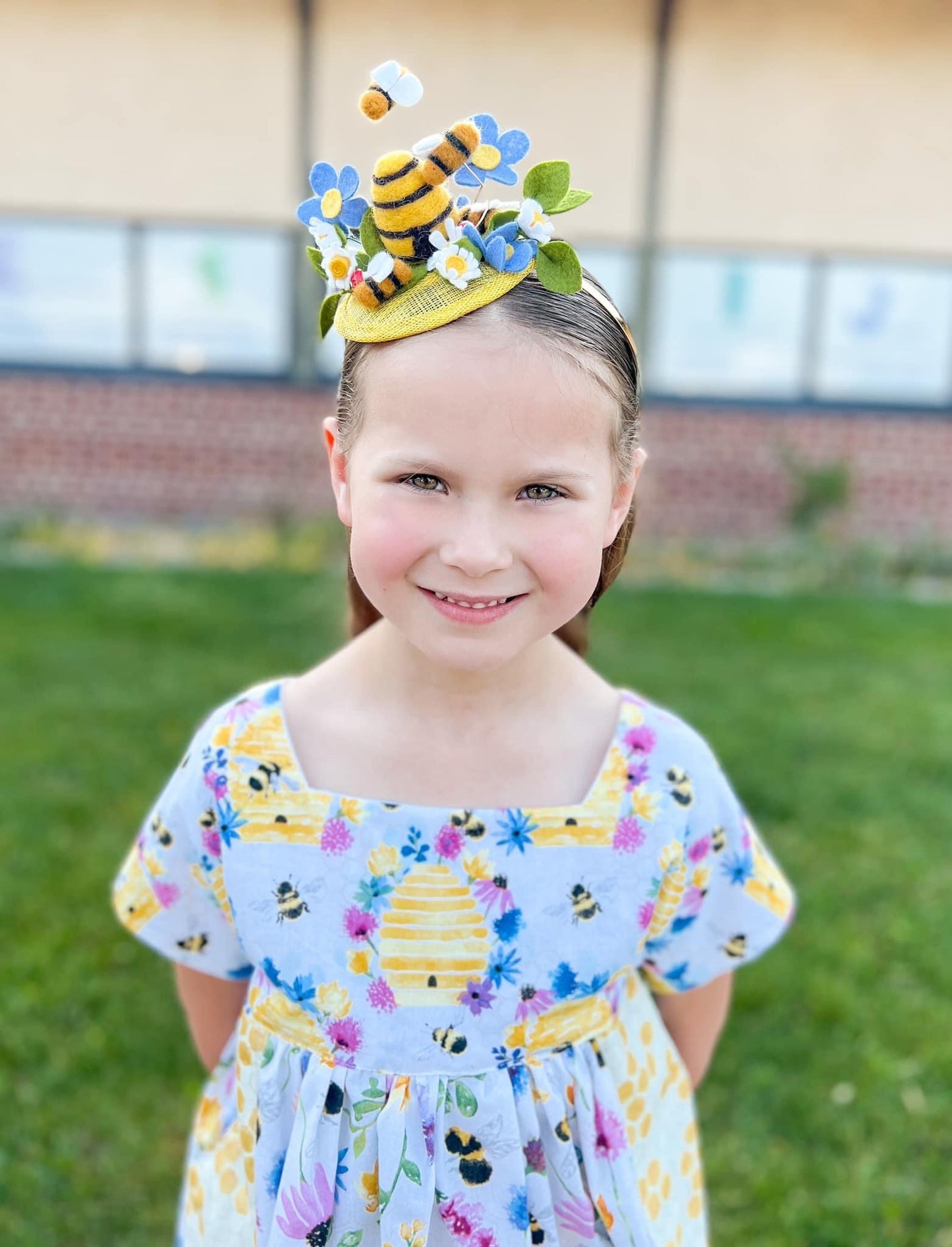 Bee Hive Mini Fascinator