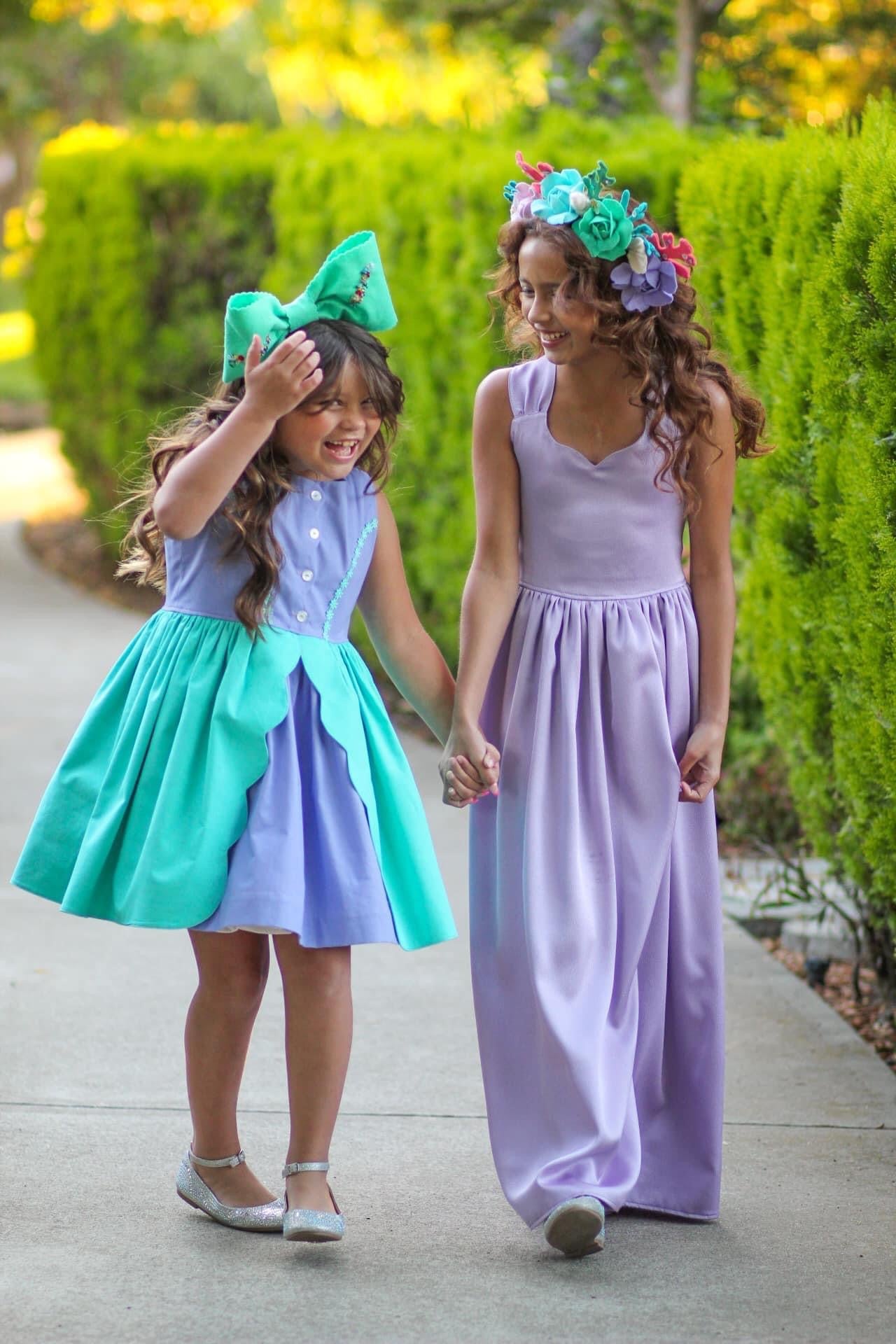 Oversize Scalloped Mermaid Bow Fascinator