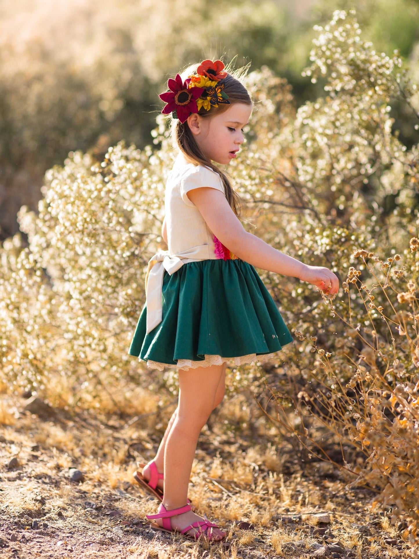 Chocolate Sunflower & Mammoth Grey-Stripe Girasol cluster