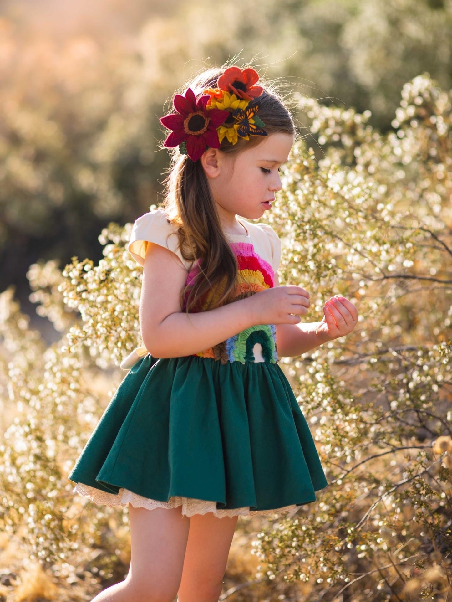 Chocolate Sunflower & Mammoth Grey-Stripe Girasol cluster