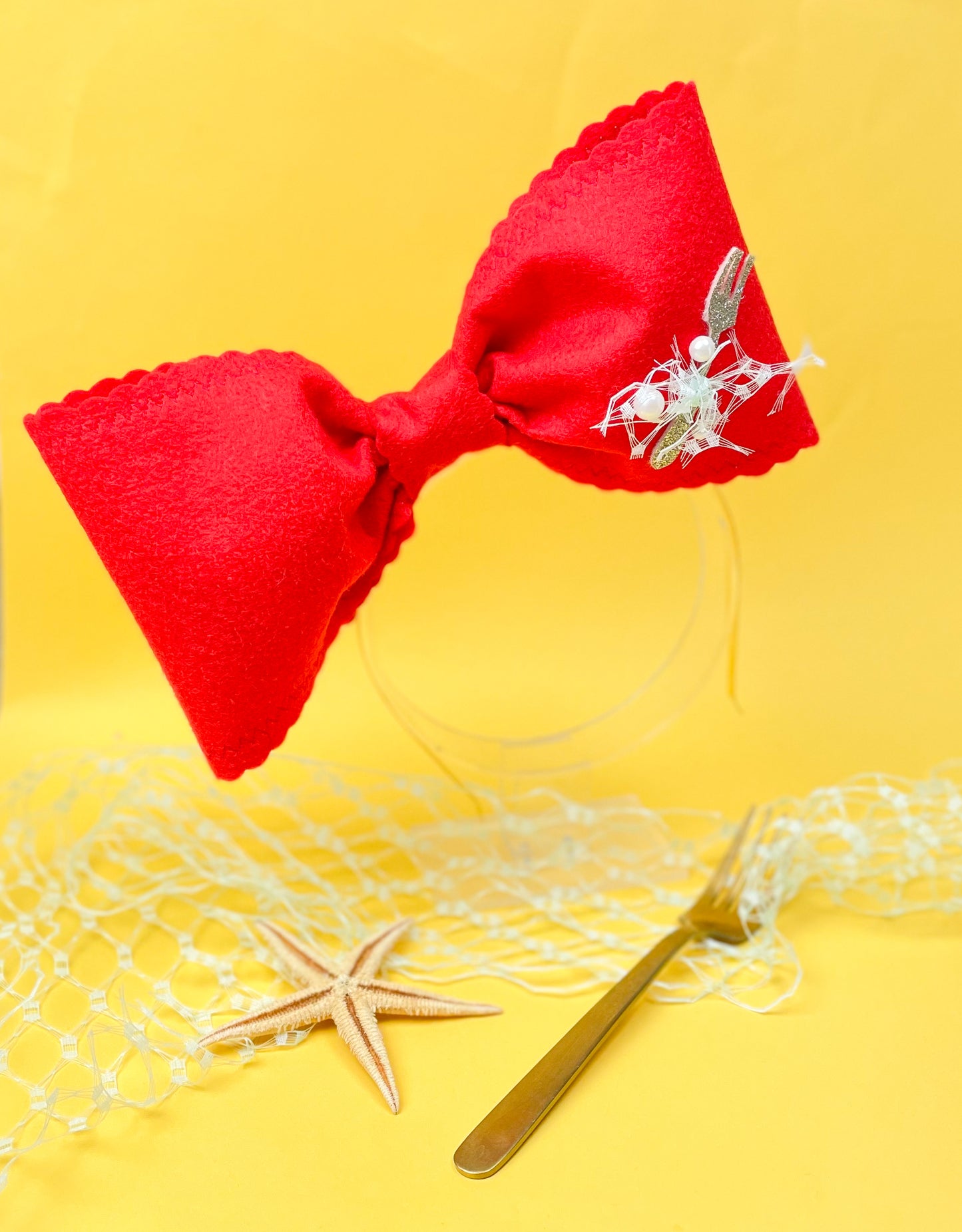 Ariel’s Cove Scalloped Oversize Bow