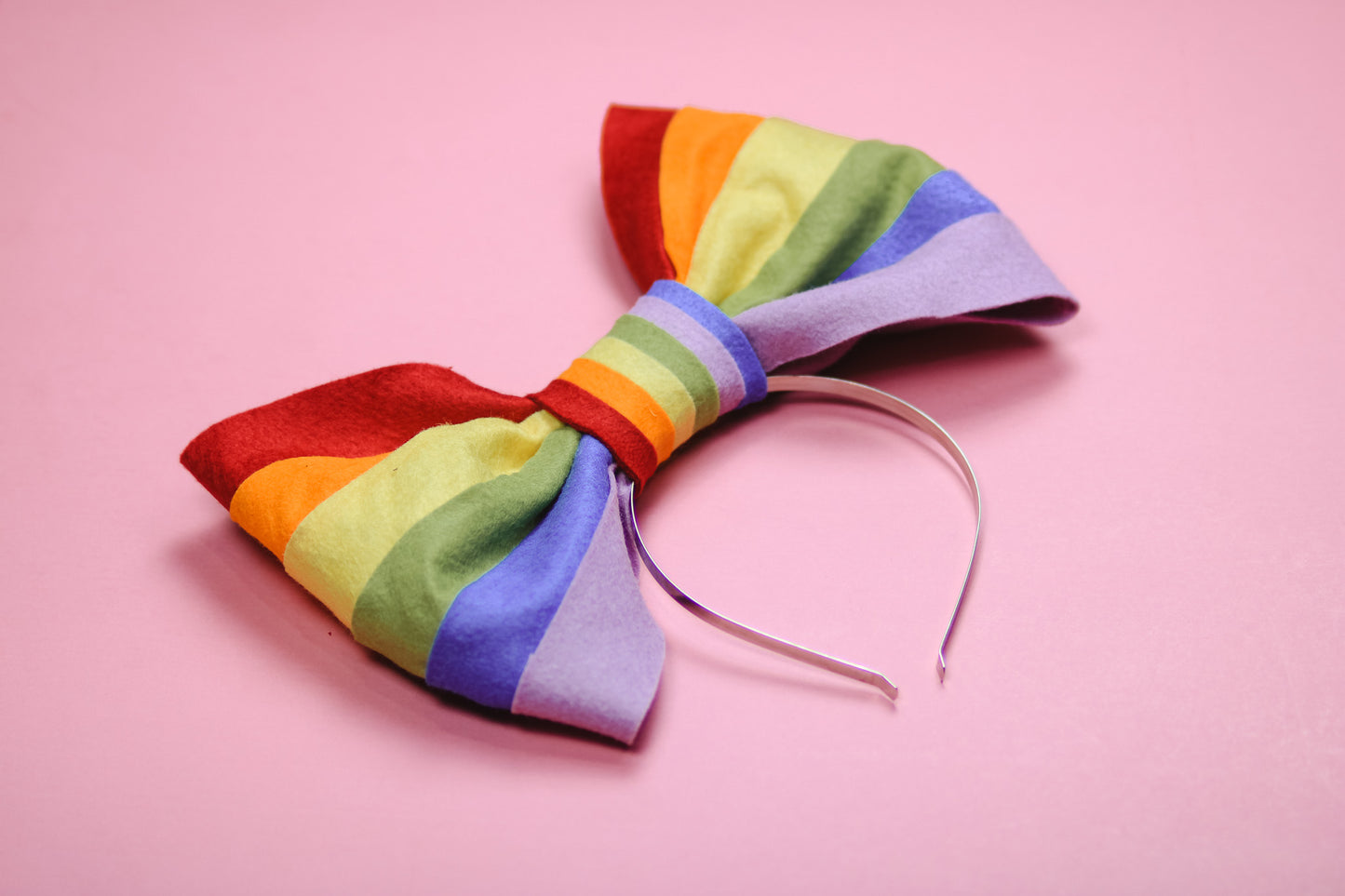 Classic Statement Rainbow Bow