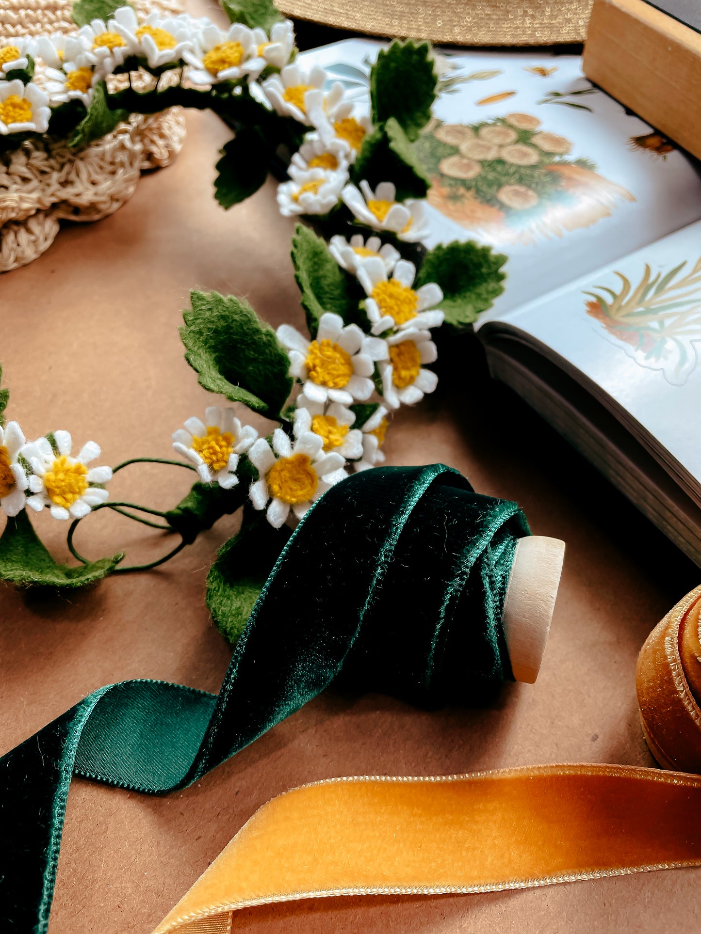 Chamomile Flower mini Halo