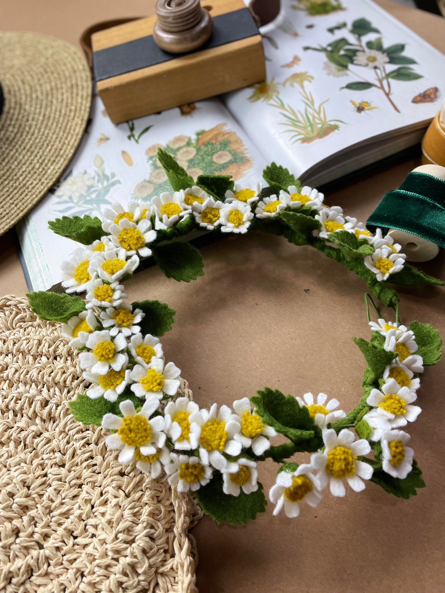 Chamomile Flower mini Halo