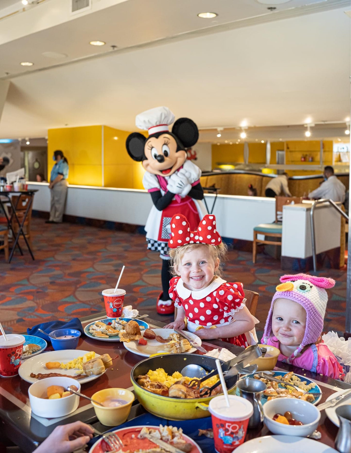 Big Classic MM Polka Dot Bow