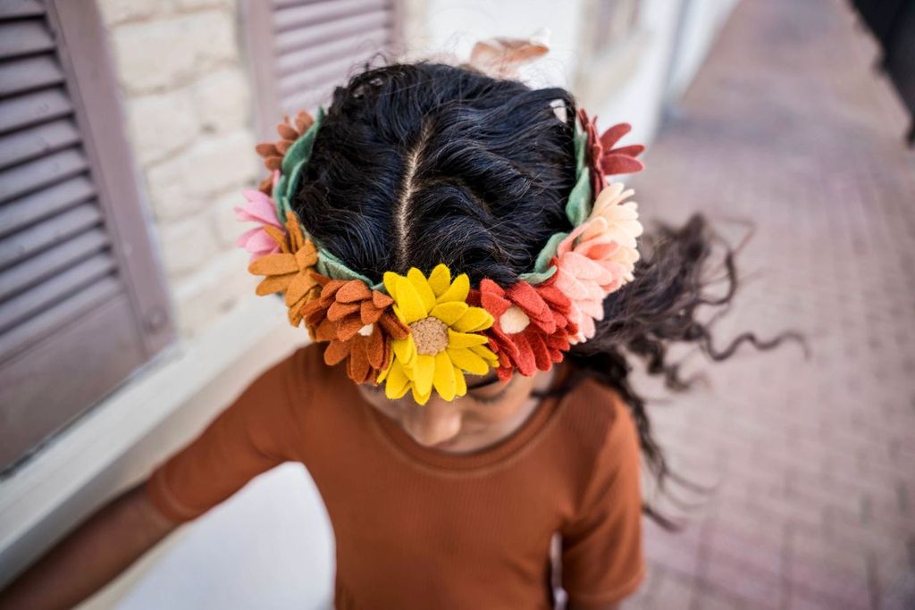 Fall Groovy Crown