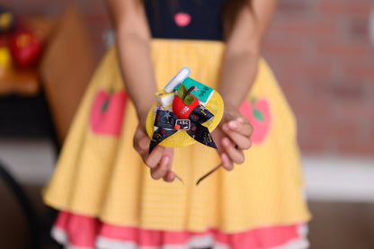 Class Leader Fascinator