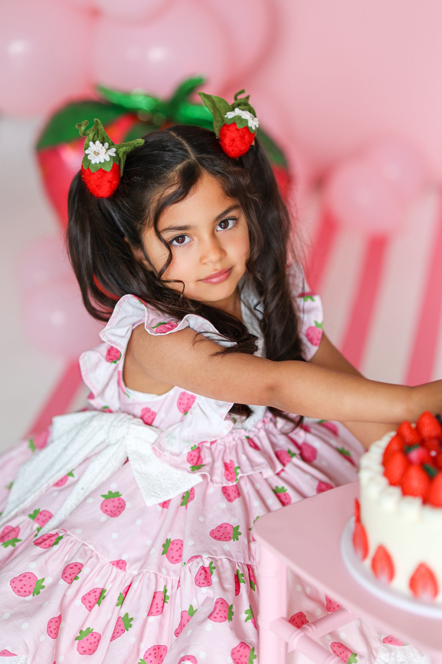 Strawberry Set With Flower Clip