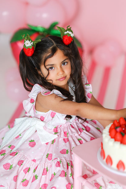 Strawberry Set With Flower Clip