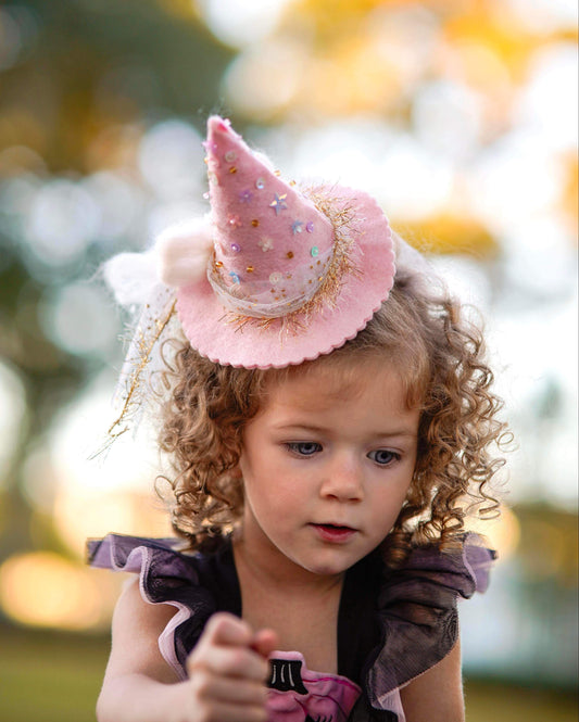 Pink Minifeee Hat