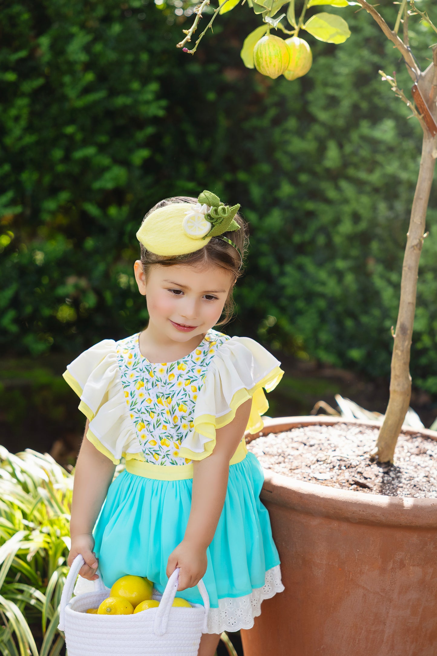 Whole Lemon Side Fascinator