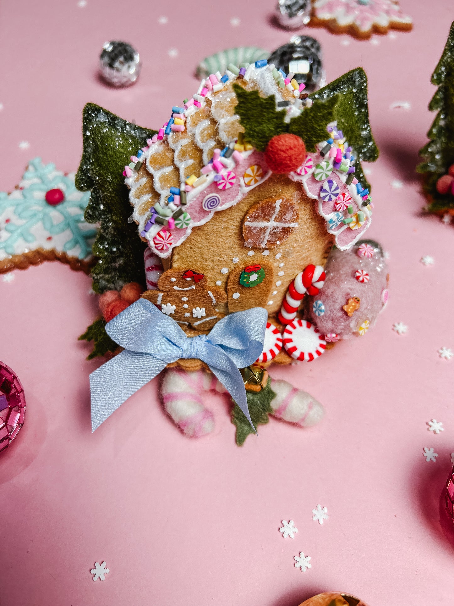 Little Gingerbread House  Side Fascinator