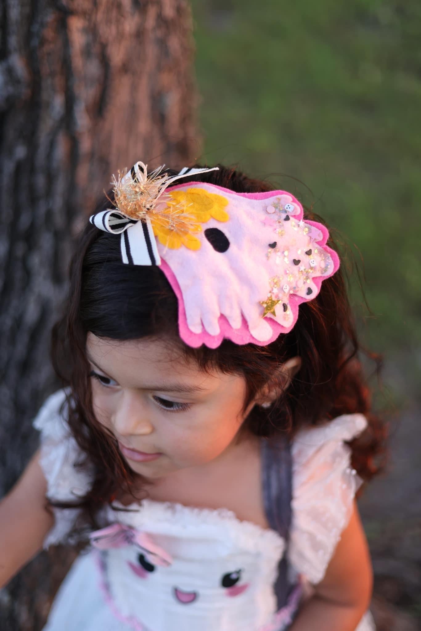 Friendly Ghost Fascinator