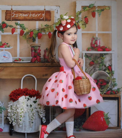 Strawberry Round  Fascinator