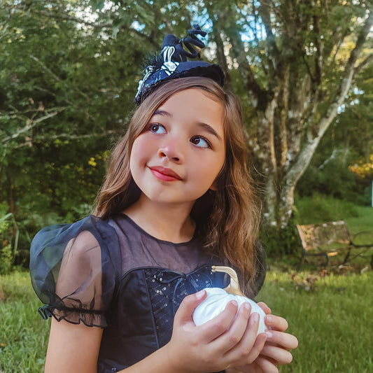 Black Pumpkin Topper