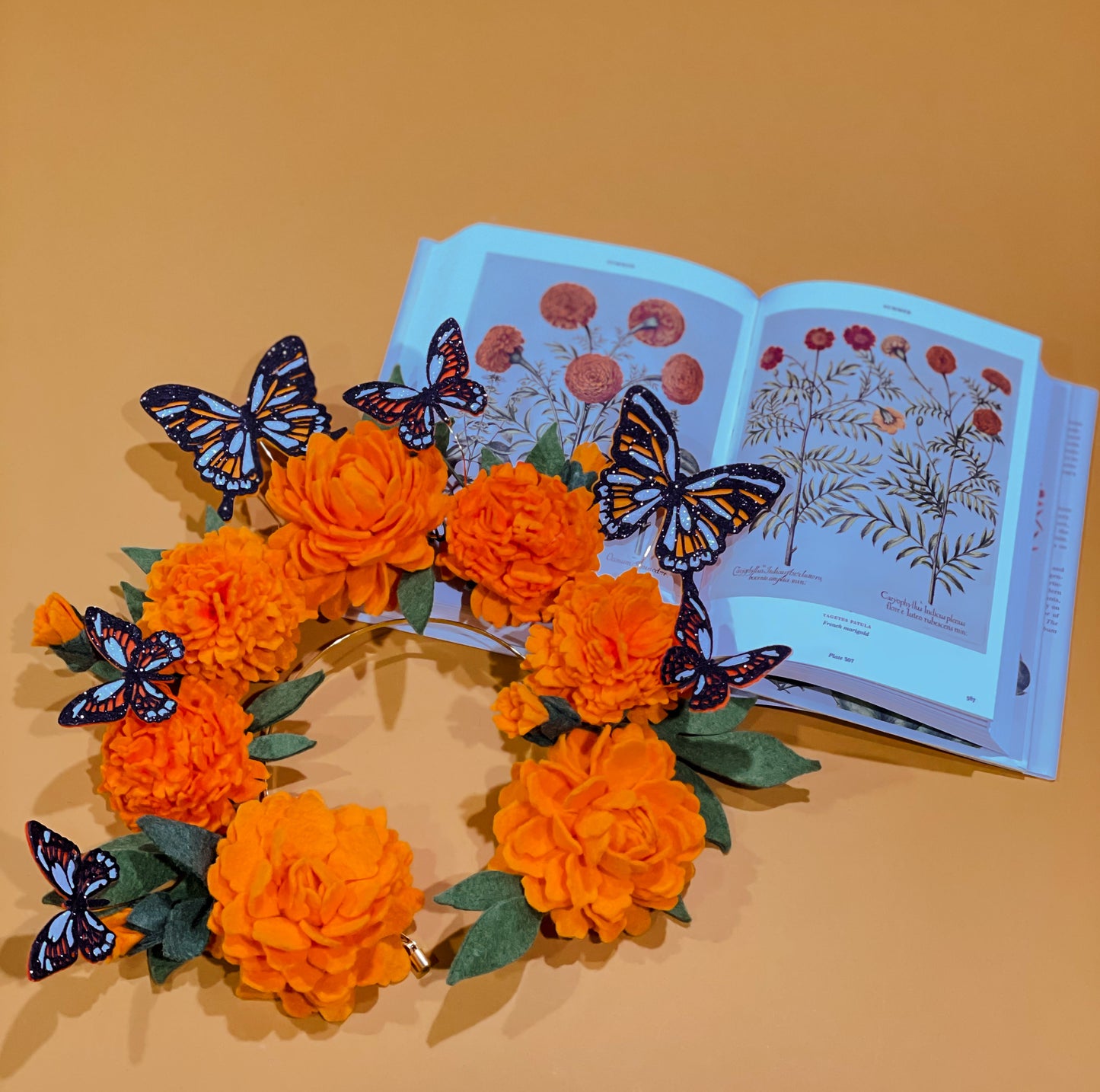 Cempasuchil Floating Halo Style /Marigold Floral Crown