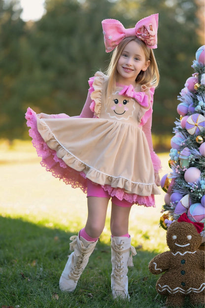 Gingerbread House pnk bow