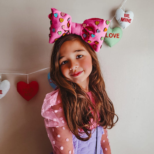 Cupid bow Medium Size