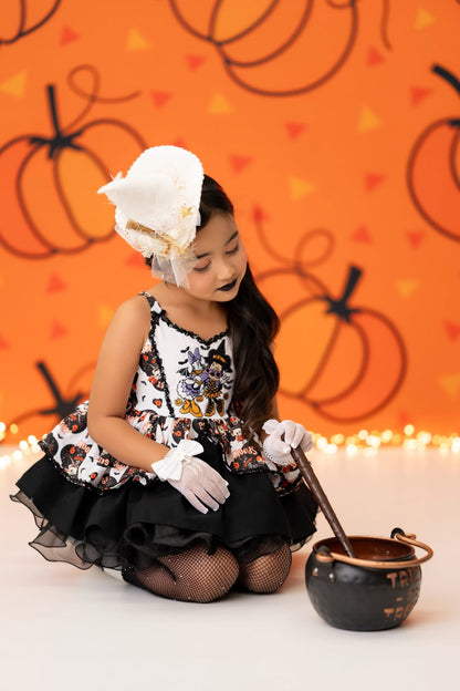 Cordelia White Witch Hat Topper