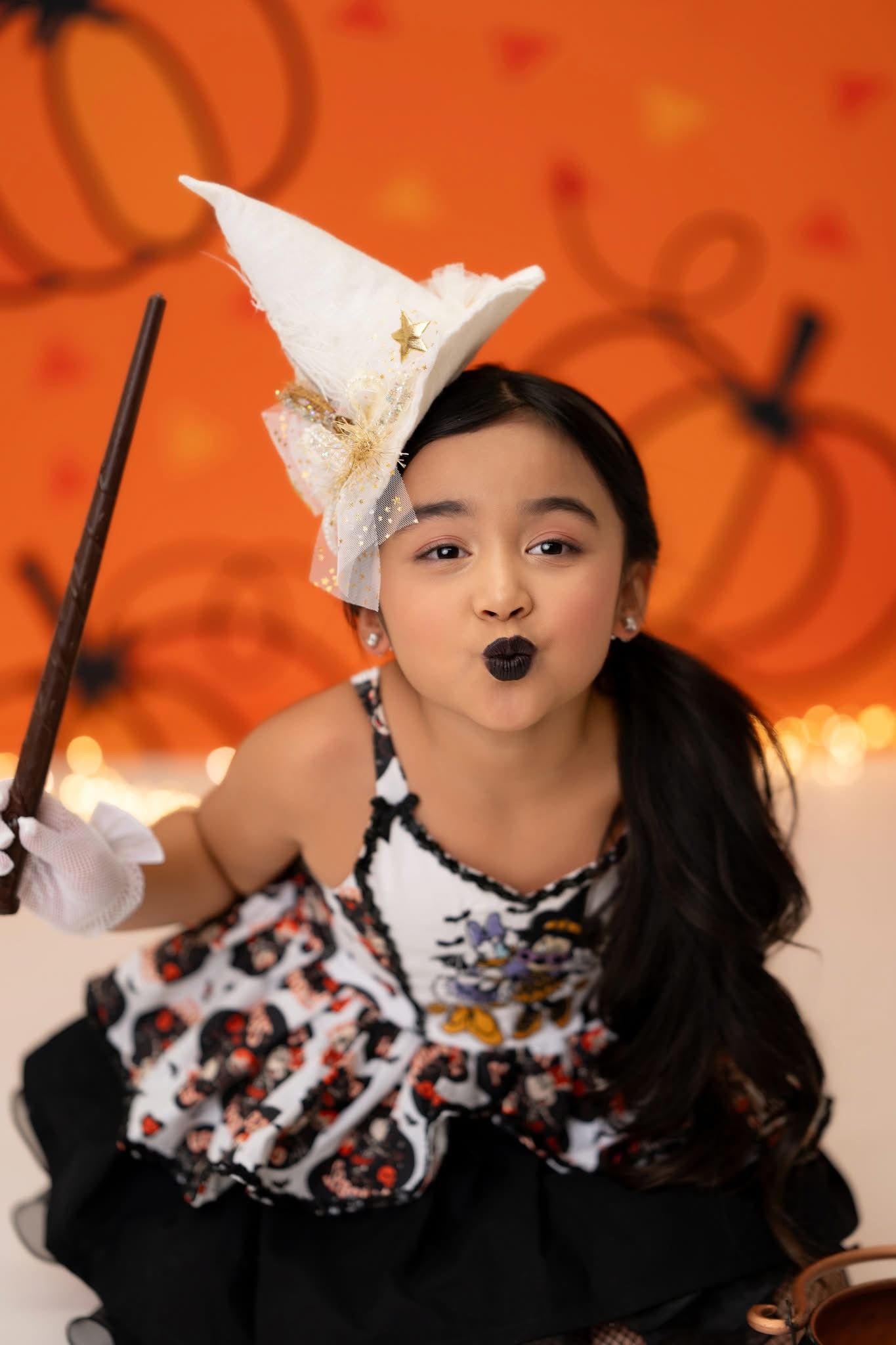 Cordelia White Witch Hat Topper