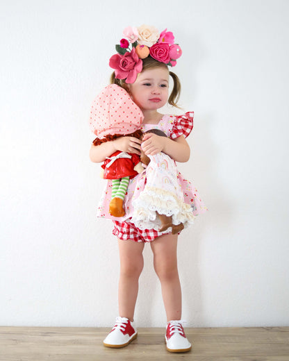 Macaroons  Floral Fascinator