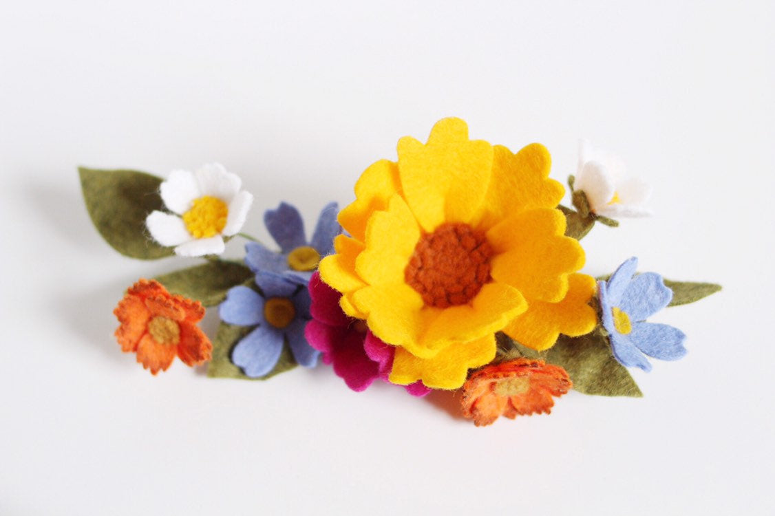 Wildflower bouquet clip|felt flower headbands|felt/feltflowers/feltheadbands/maternitycrowns/flowers/bohoheadbands/tiaras/summer/photoprops