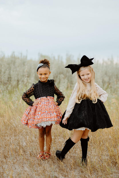 Big Bow Fascinator  Black.