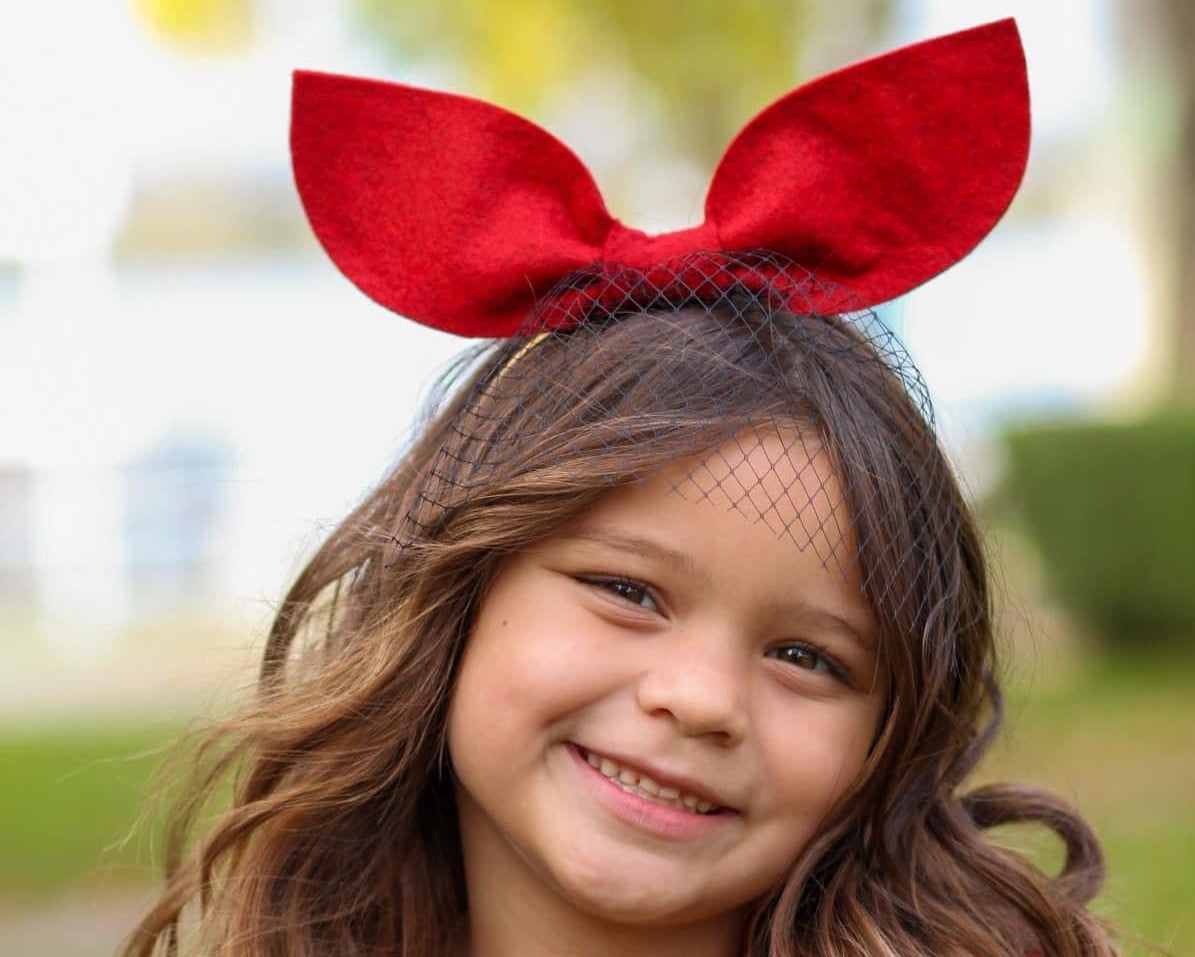 Red Side Bow Holiday Edition