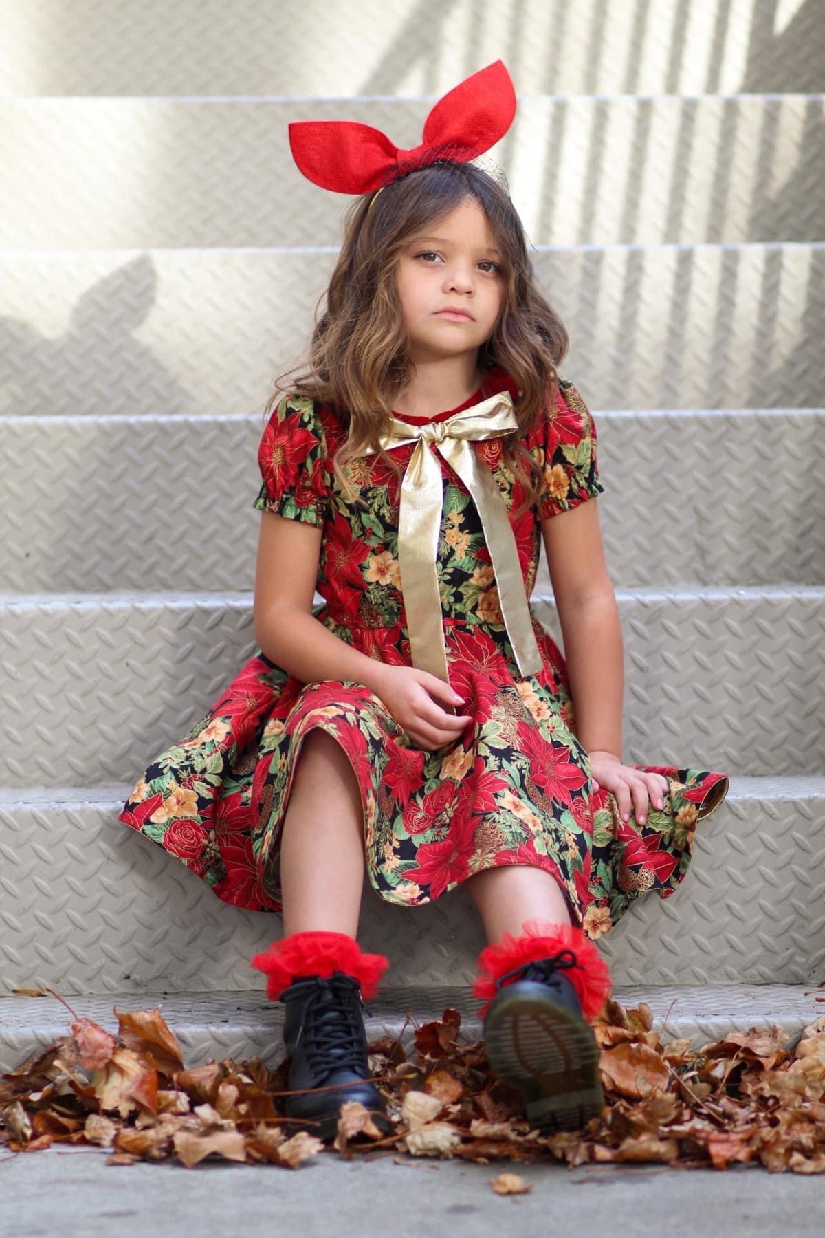 Red Side Bow Holiday Edition