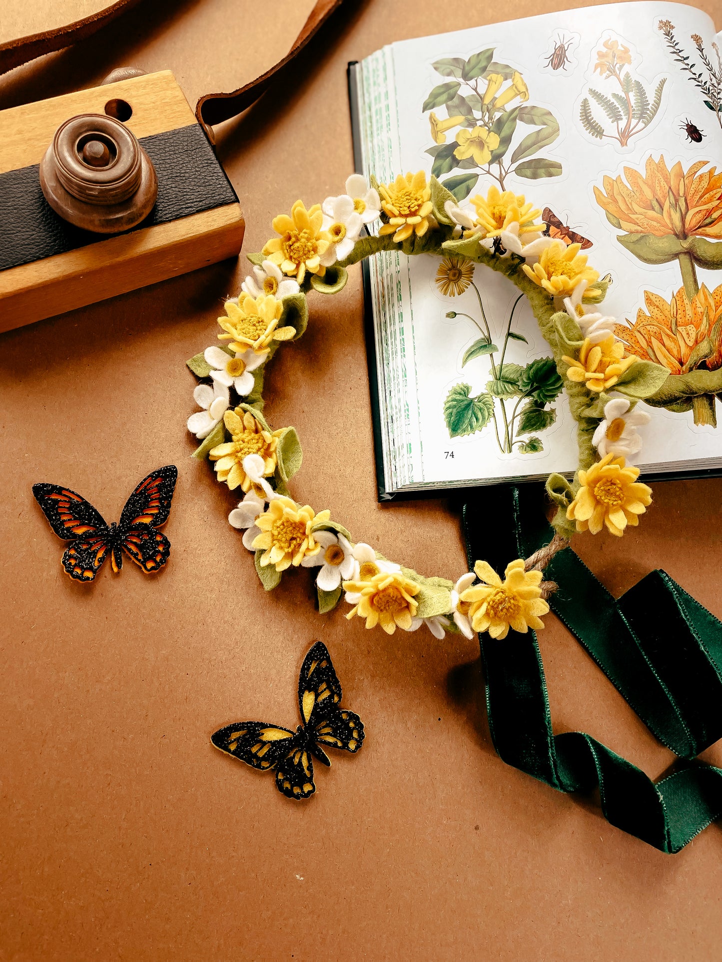 Wild Daisies Petite Halo