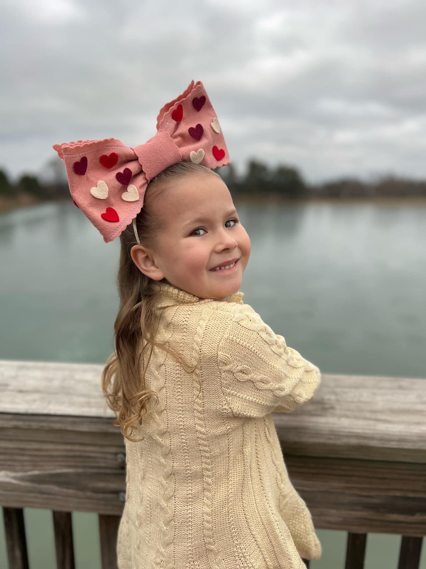 Be Mine Oversize Bow Band